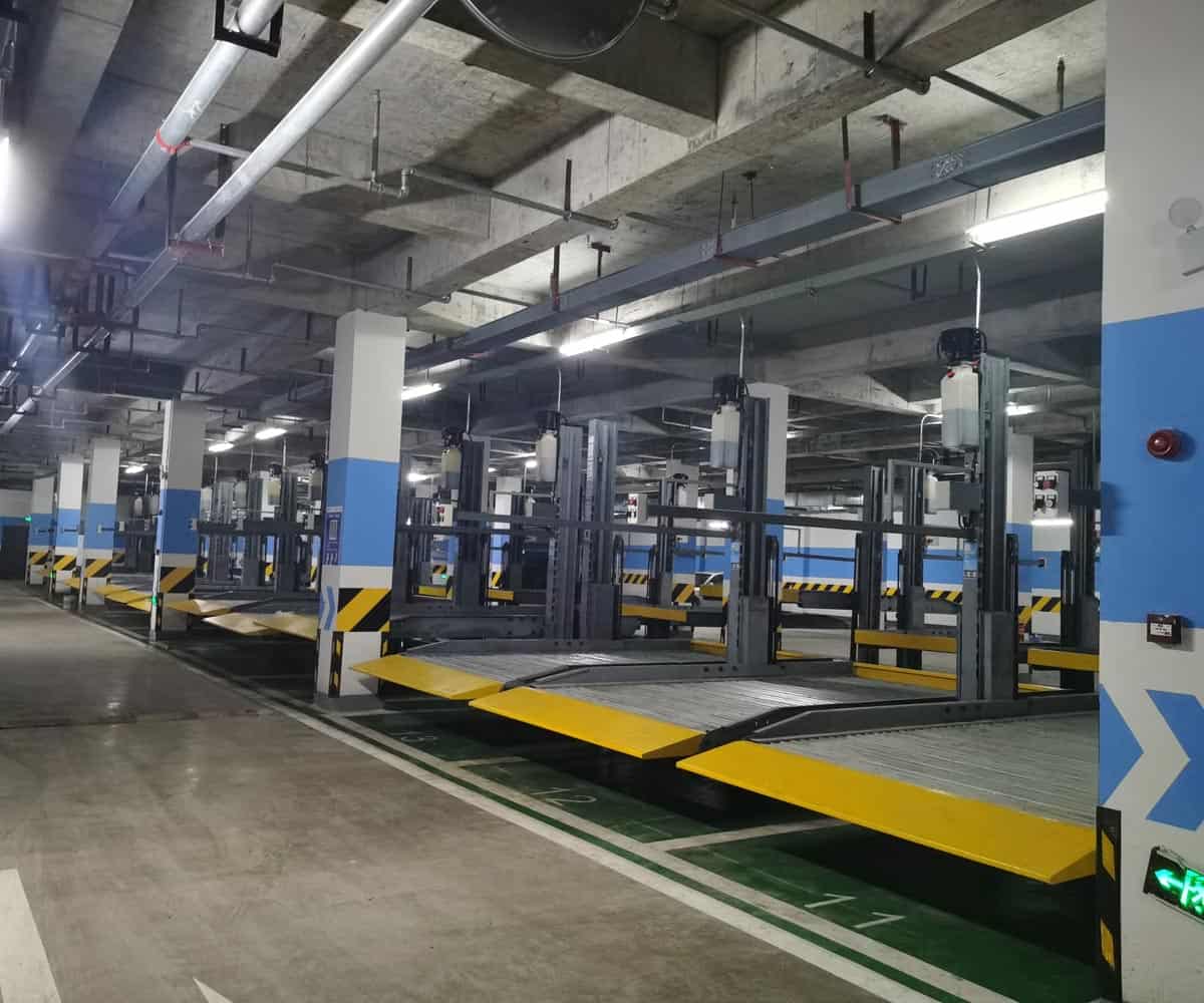 四柱简易式立体停车设备